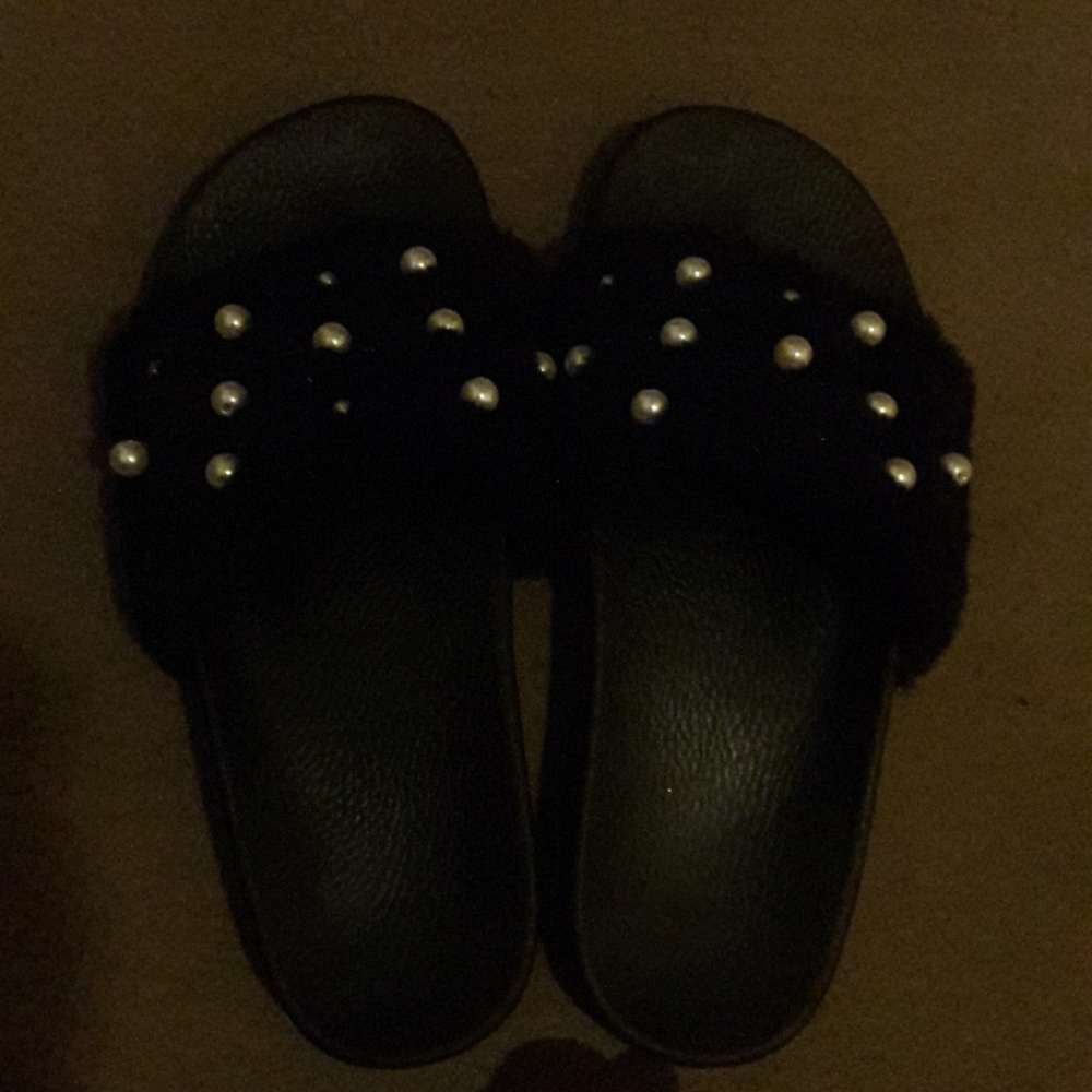 Slippers